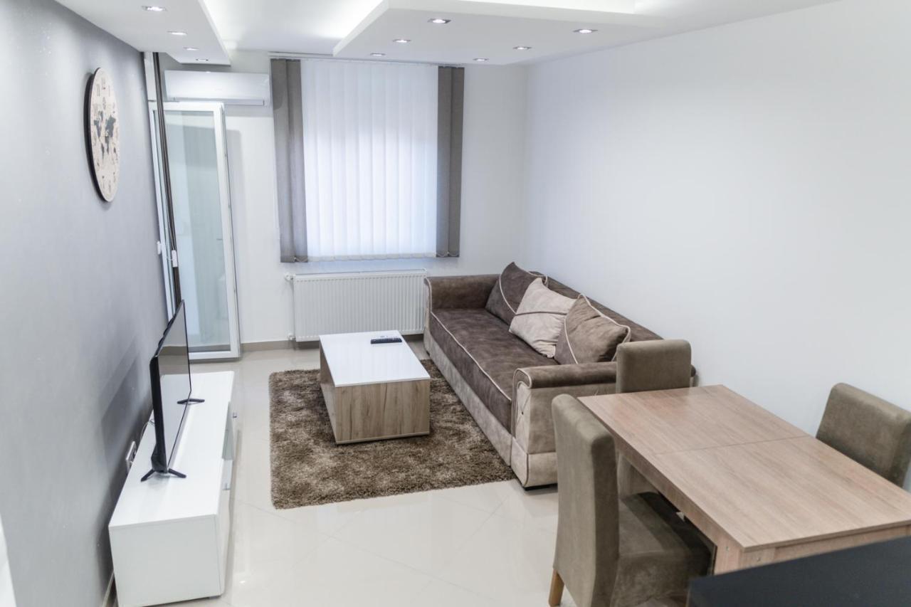 Bella Apartmani Ягодина Екстер'єр фото